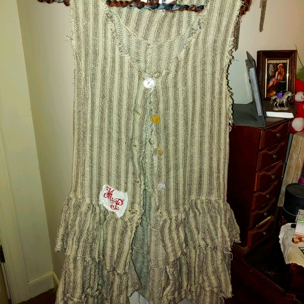 Magnolia Pearl Vest